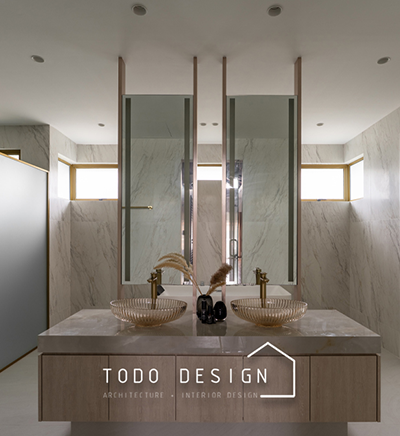 043-masterbath